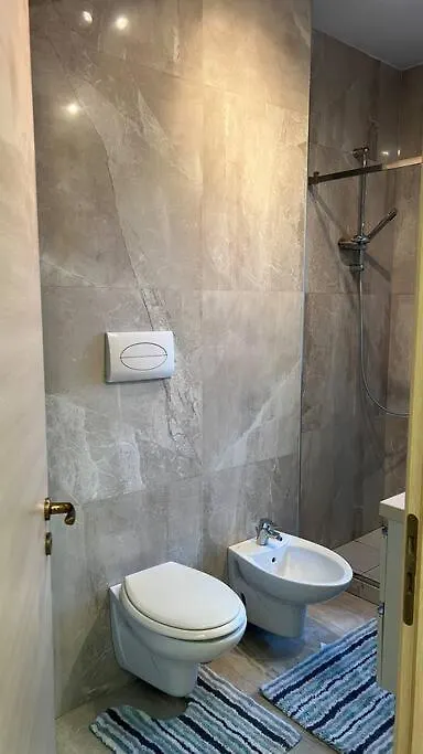Апартаменты The Nest Inn Тирана