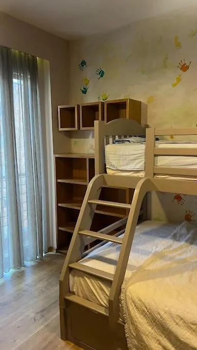 The Nest Inn Тирана Апартаменты