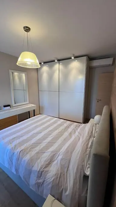 The Nest Inn Тирана